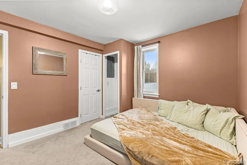 50001 Geddes Road Canton Charter Township MI 48188