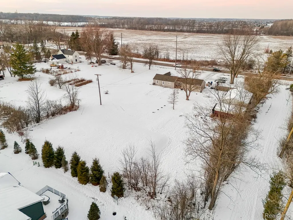 50001 Geddes Road Canton Charter Township MI 48188
