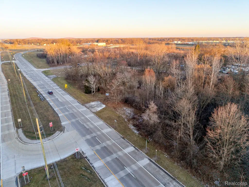 50841 Michigan Avenue Van Buren Charter Township MI 48111