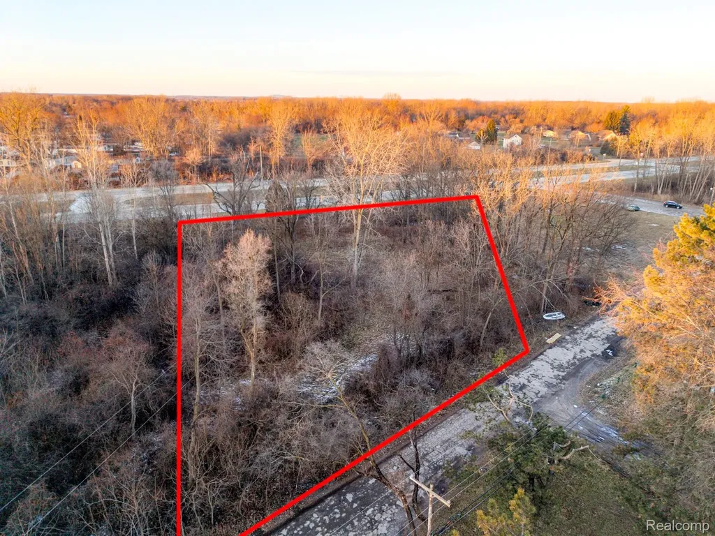 50841 Michigan Avenue Van Buren Charter Township MI 48111