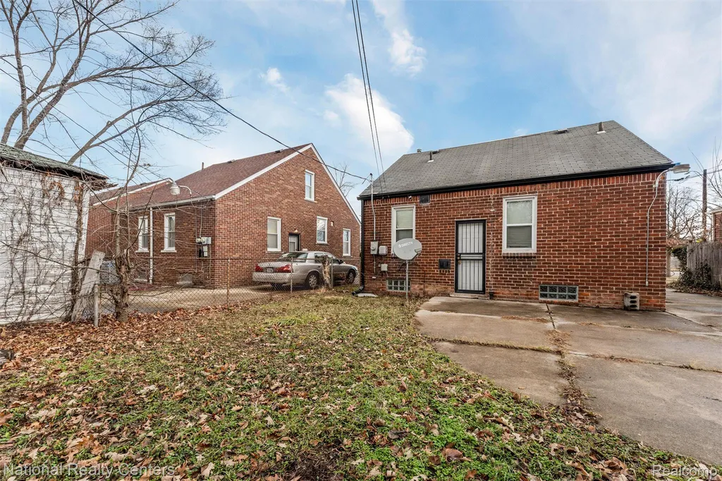 5525 Cadieux Road Detroit City MI 48224