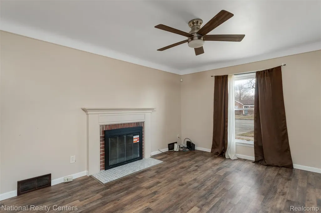 5525 Cadieux Road Detroit City MI 48224