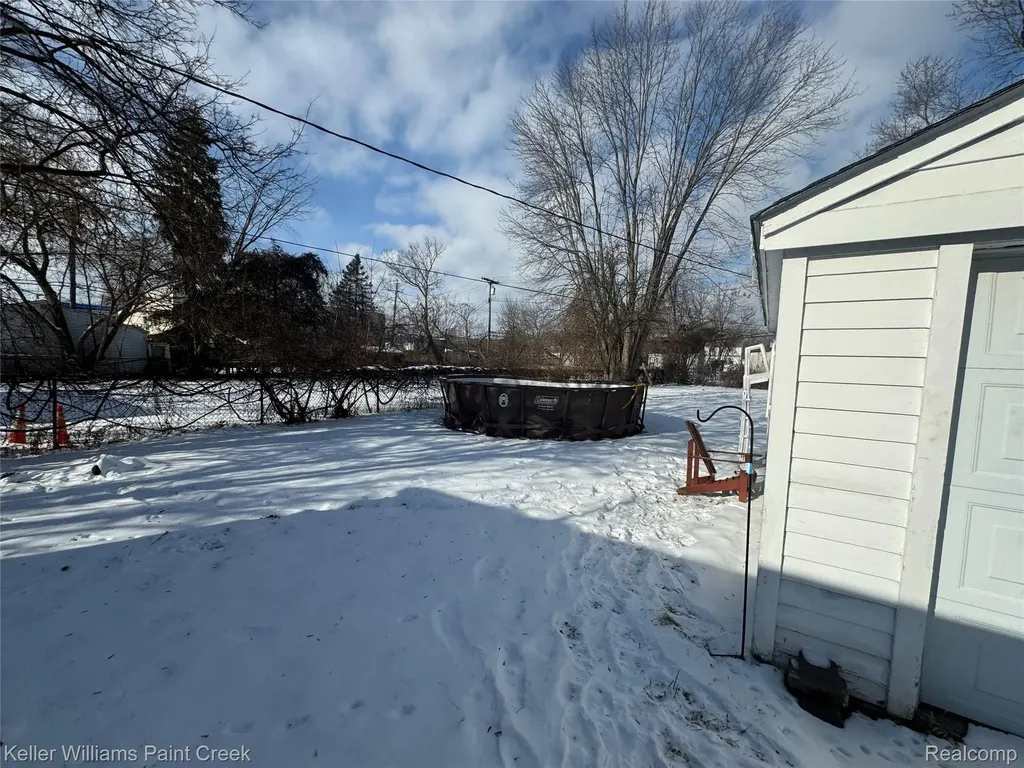29142 Rosewood Street Inkster City MI 48141