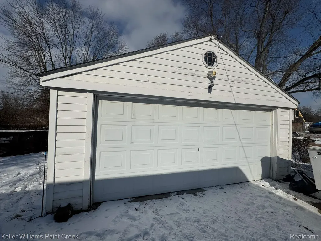 29142 Rosewood Street Inkster City MI 48141