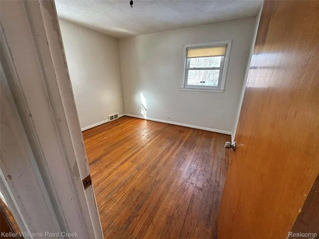 29142 Rosewood Street Inkster City MI 48141