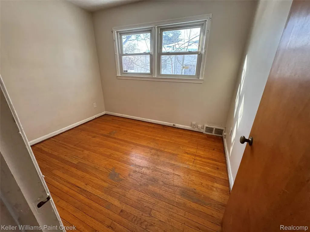 29142 Rosewood Street Inkster City MI 48141