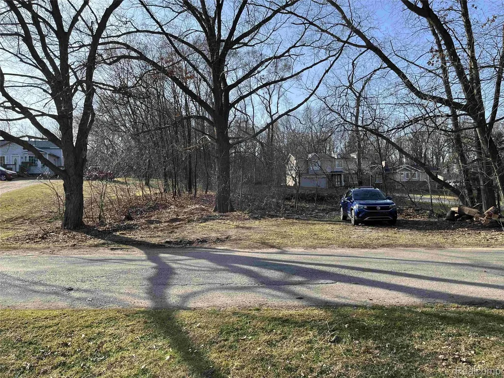 0 Sherwood Drive Springfield Charter Township MI 48350