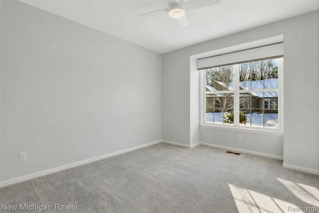 13185 Harbor Landings Drive Fenton Charter Township MI 48430