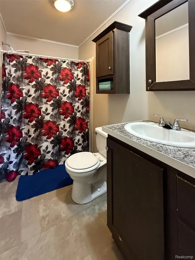 389 Rustic Lane N Sumpter Township MI 48111