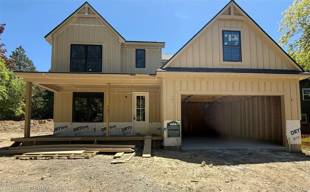 42501 Clemons Drive Plymouth Charter Township MI 48170