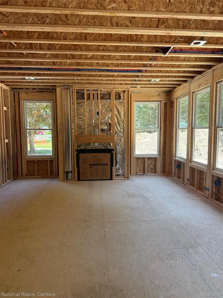 42501 Clemons Drive Plymouth Charter Township MI 48170