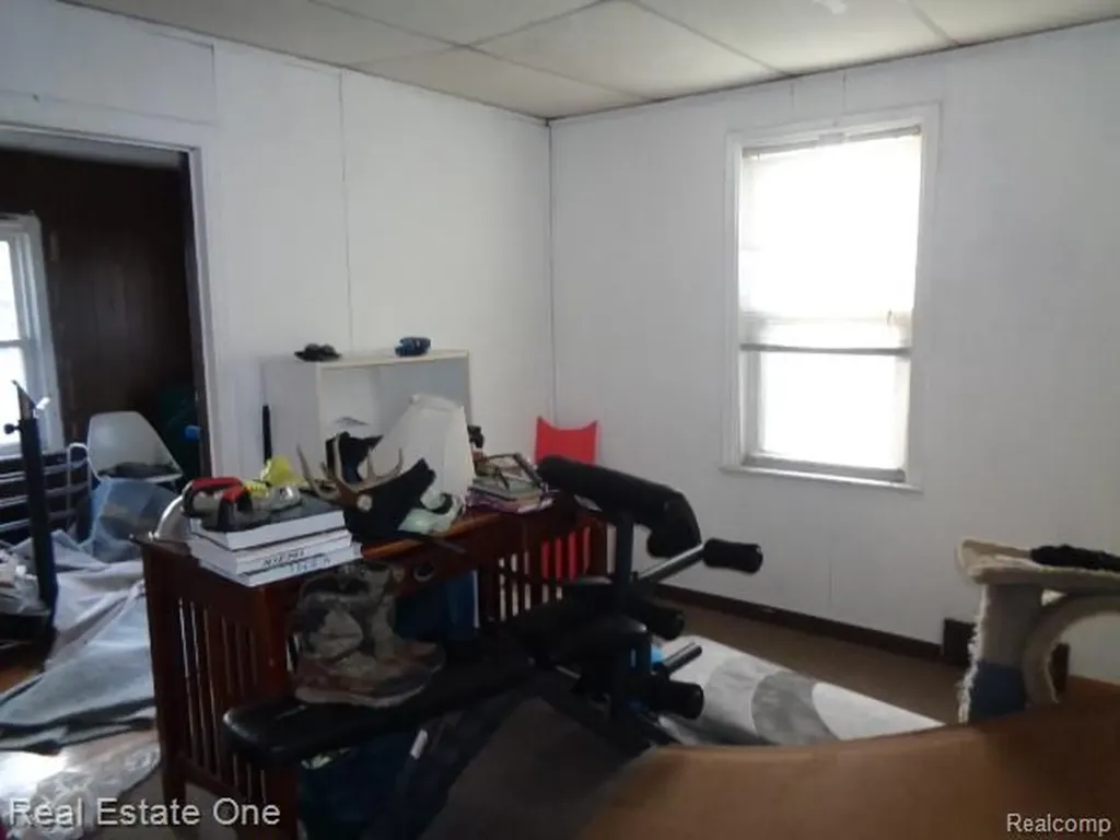 14995 Maddelein Street Detroit City MI 48205