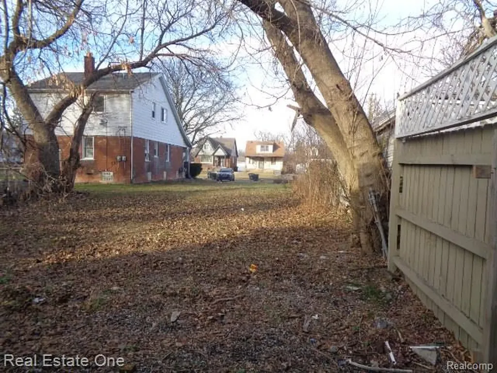 14995 Maddelein Street Detroit City MI 48205