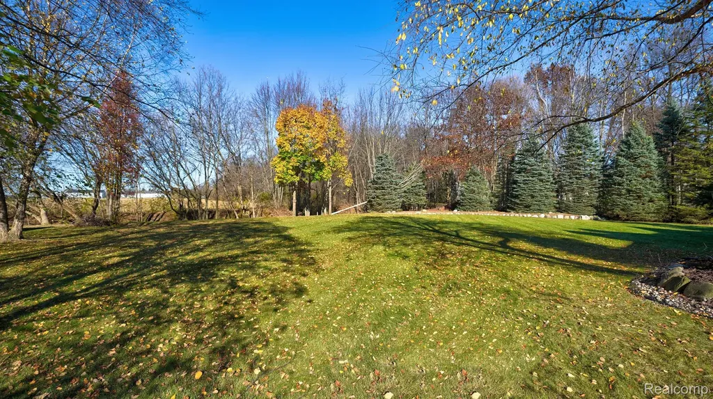 5280 O'connor Pass Mundy Township MI 48473