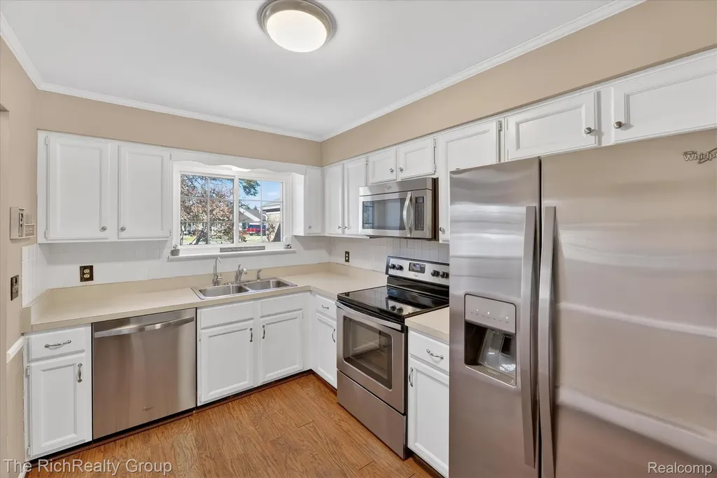 12116 Shenandoah Drive Green Oak Township MI 48178