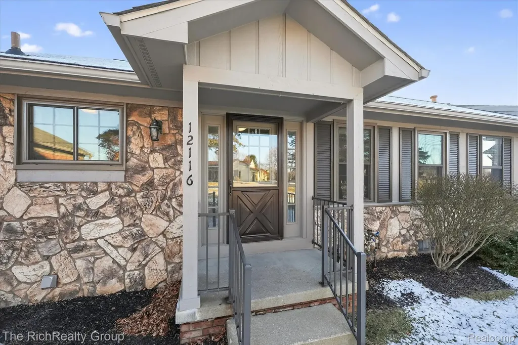 12116 Shenandoah Drive Green Oak Township MI 48178