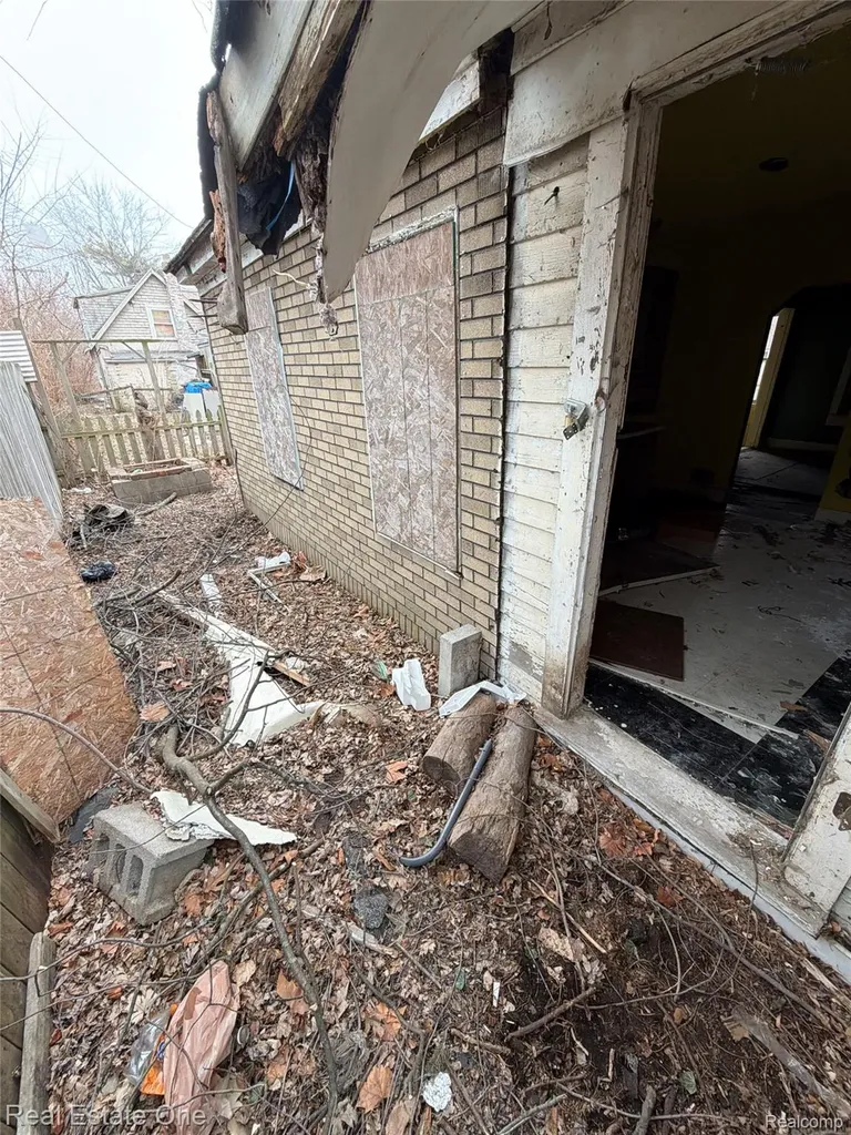 4880 Lodewyck Street Detroit City MI 48224