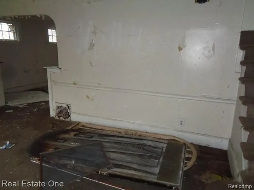5776 Lakeview Street Detroit City MI 48213