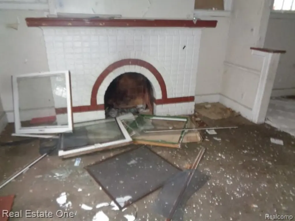 5776 Lakeview Street Detroit City MI 48213