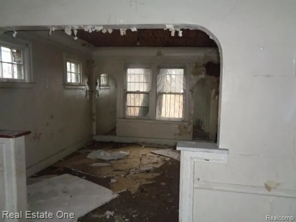 5776 Lakeview Street Detroit City MI 48213