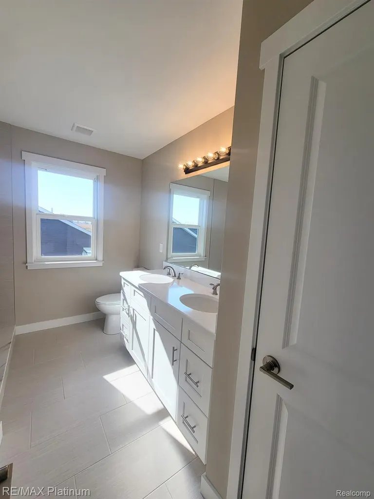 13107 Stony Brook Pass Fenton Charter Township MI 48451
