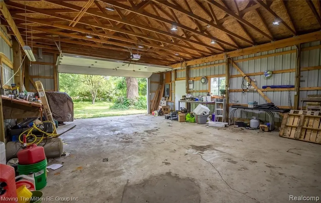 41190 Savage Road Van Buren Charter Township MI 48111