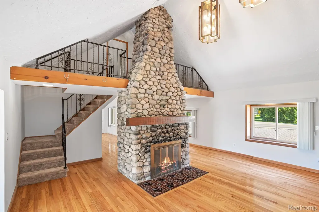 1794 S Hughes Road Brighton Township MI 48114