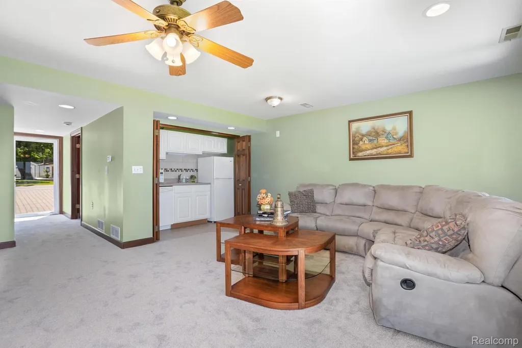 1794 S Hughes Road Brighton Township MI 48114