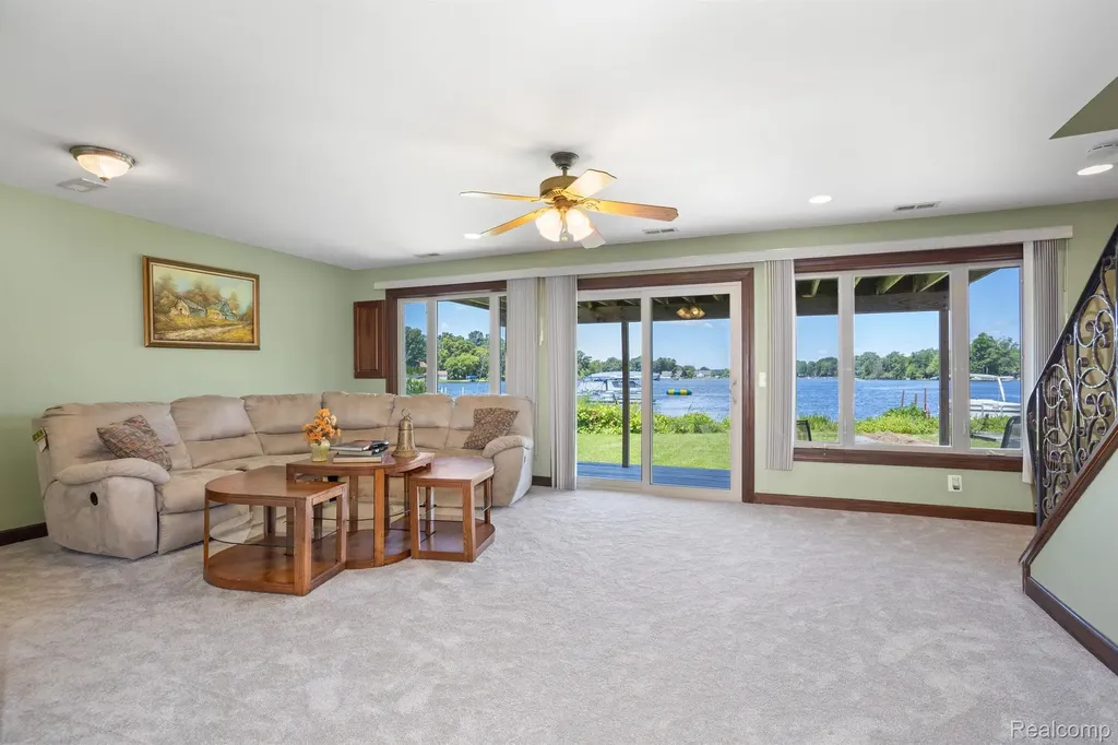 1794 S Hughes Road Brighton Township MI 48114