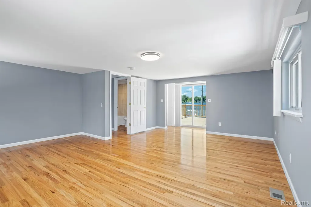 1794 S Hughes Road Brighton Township MI 48114
