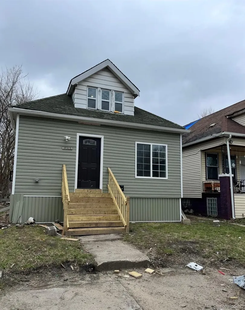 17333 Fenelon Street Detroit City MI 48212