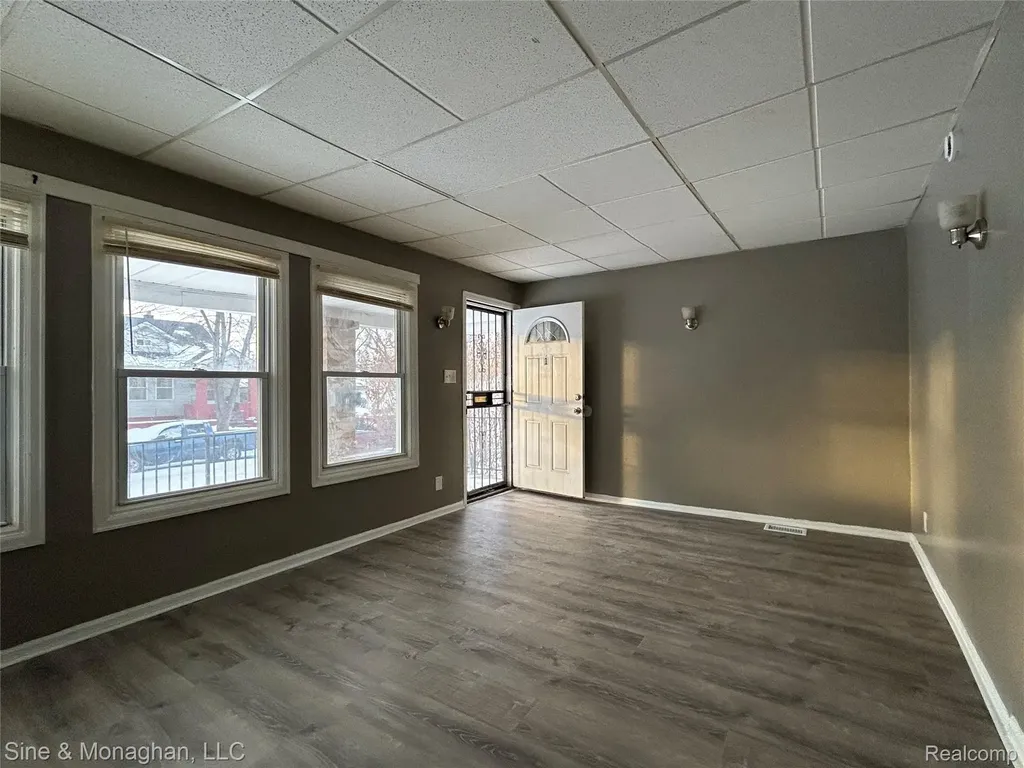 12890 Sussex Street Detroit City MI 48227