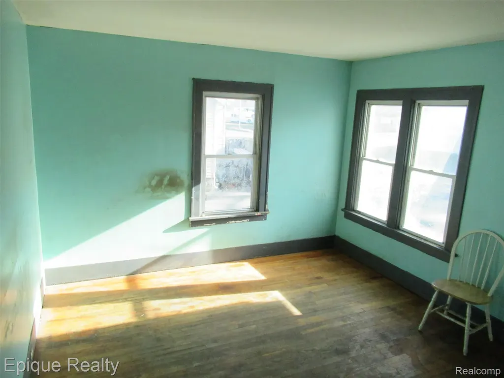 1711 Oak Street Port Huron City MI 48060