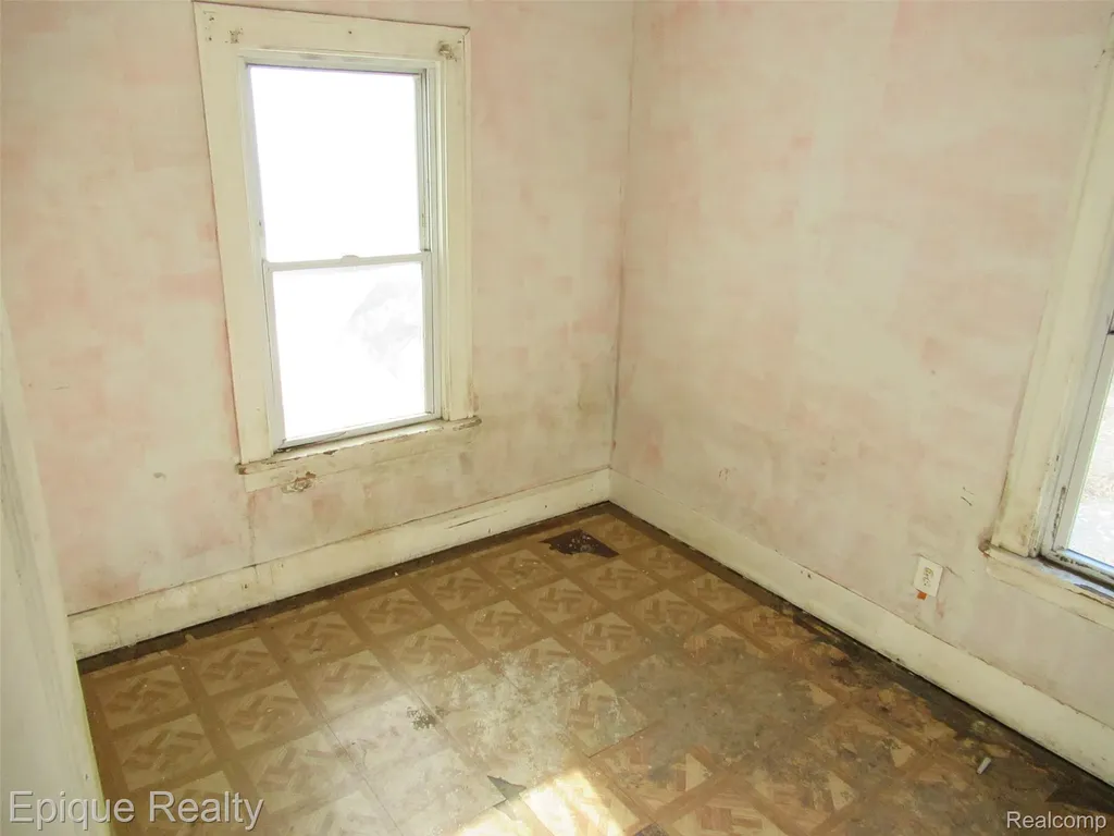 1711 Oak Street Port Huron City MI 48060