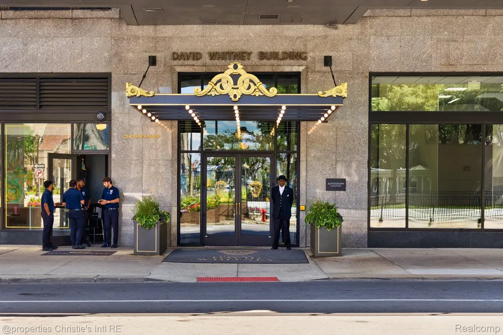 1 Park Avenue Detroit City MI 48226