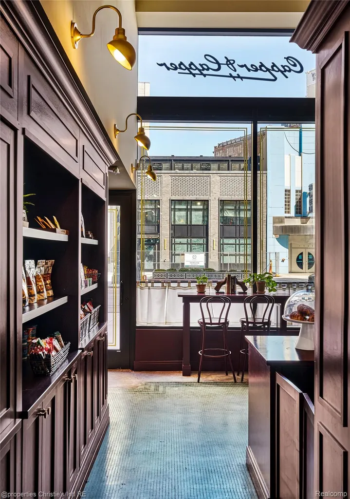1 Park Avenue Detroit City MI 48226