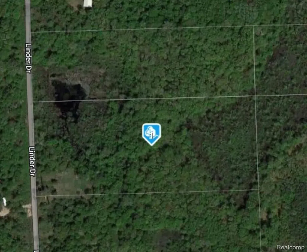 14329 Linder Drive Holly Township MI 48442