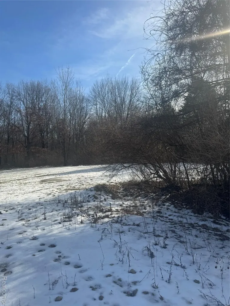 14329 Linder Drive Holly Township MI 48442