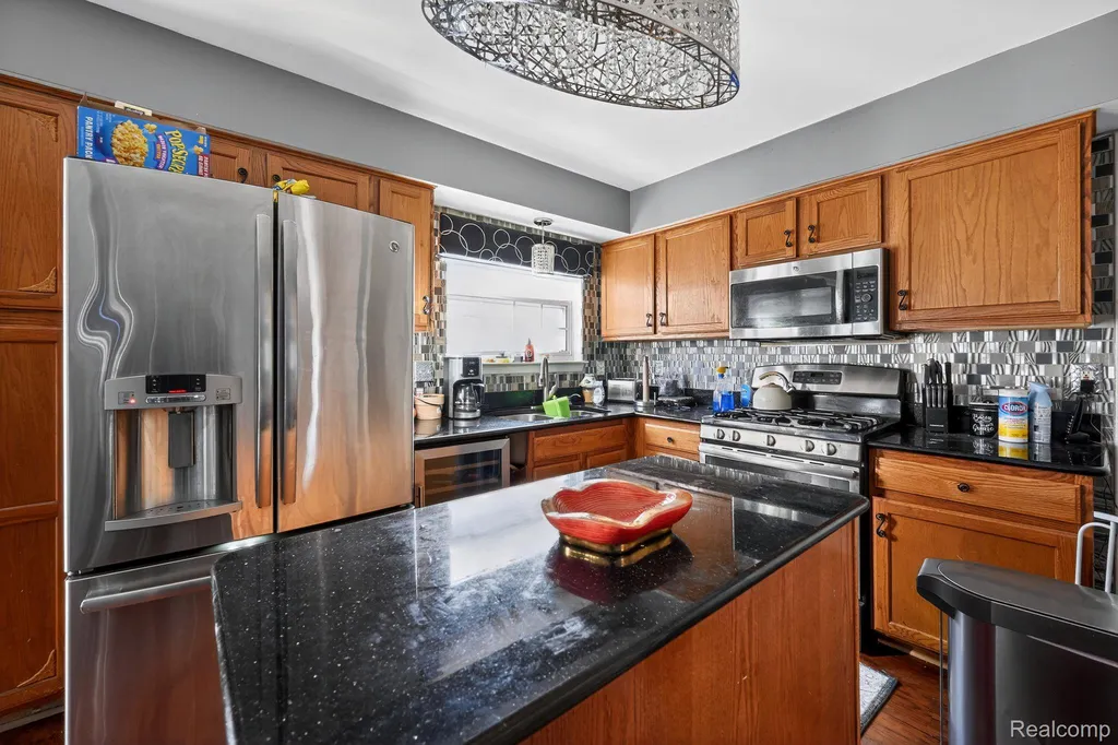 15333 Brookside Drive Van Buren Charter Township MI 48111