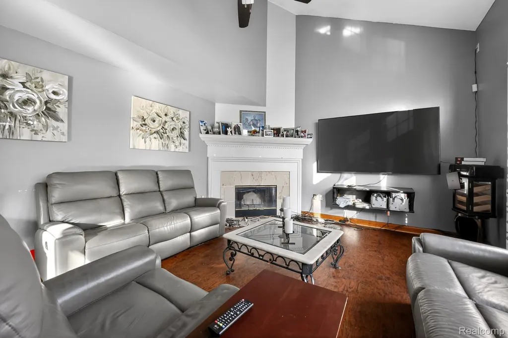 15333 Brookside Drive Van Buren Charter Township MI 48111