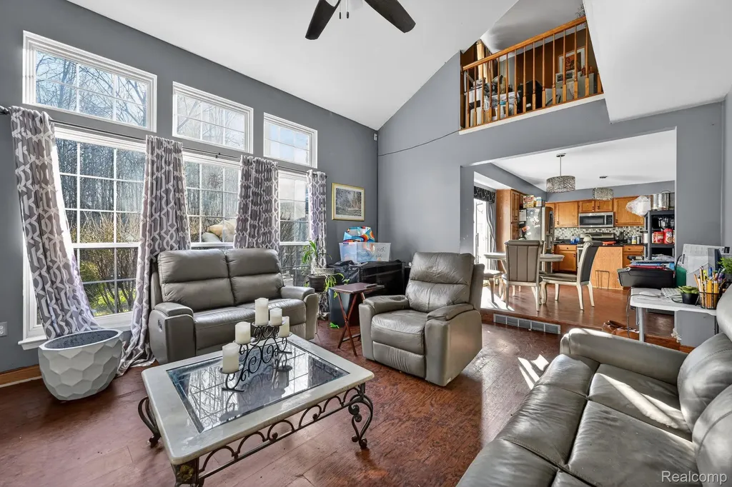 15333 Brookside Drive Van Buren Charter Township MI 48111
