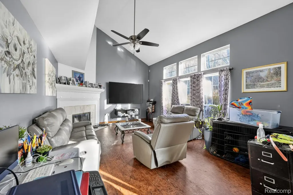 15333 Brookside Drive Van Buren Charter Township MI 48111