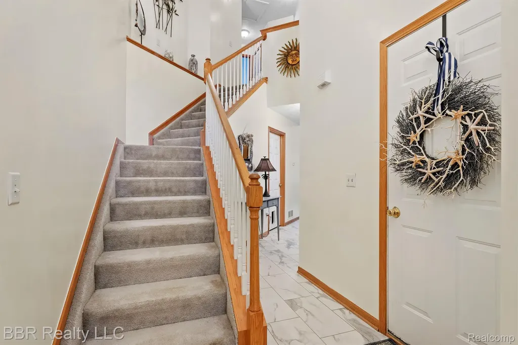 5485 Greenway Drive Trenton City MI 48183