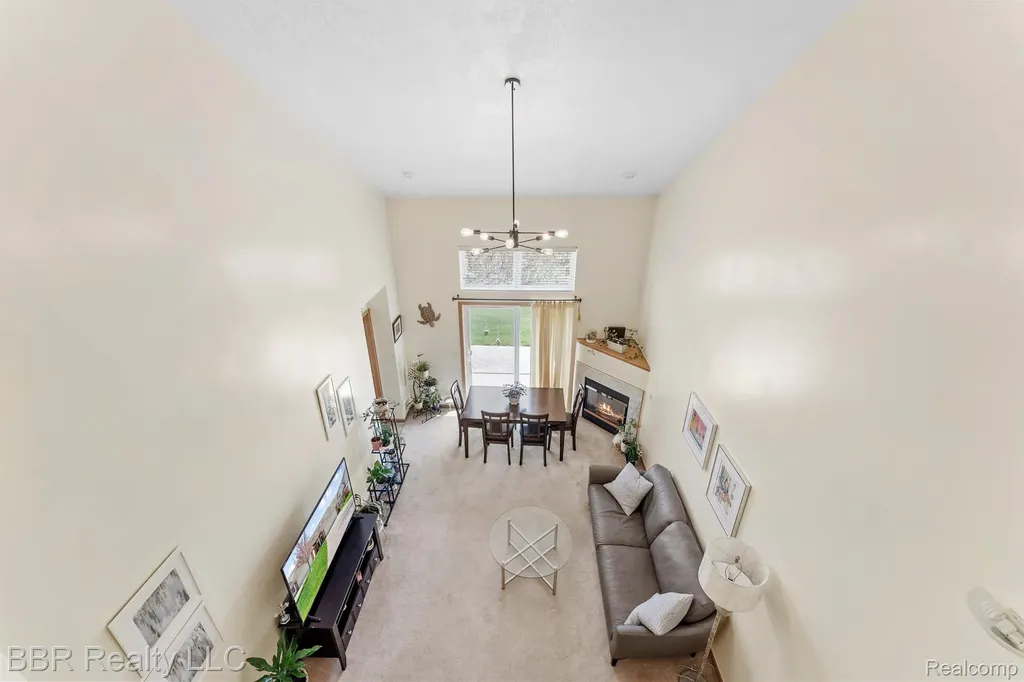 5485 Greenway Drive Trenton City MI 48183