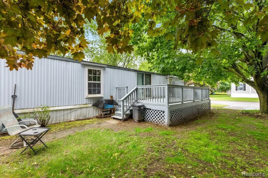 3723 Pinoak Street Brandon Charter Township MI 48348