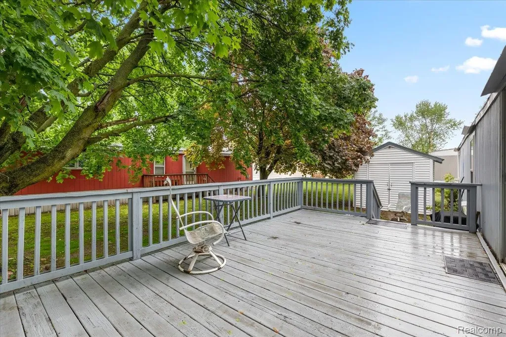 3723 Pinoak Street Brandon Charter Township MI 48348