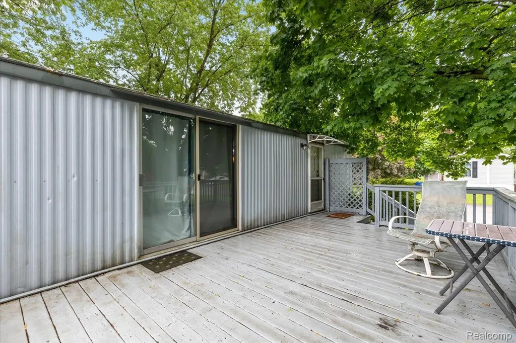 3723 Pinoak Street Brandon Charter Township MI 48348