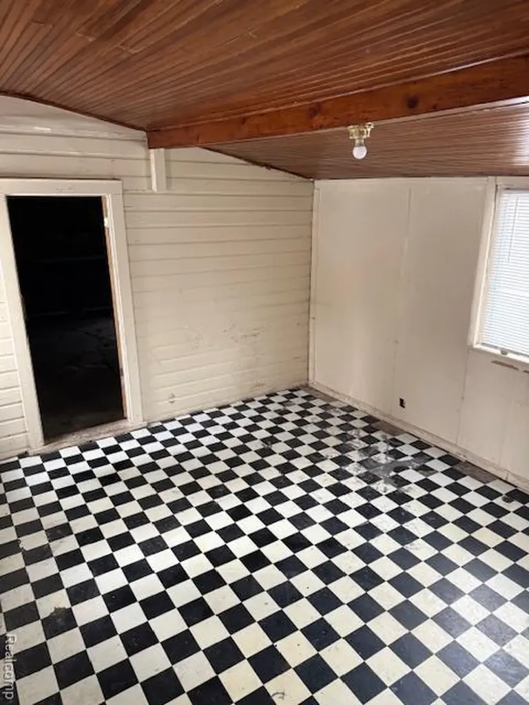 18170 Patton Street Detroit City MI 48219