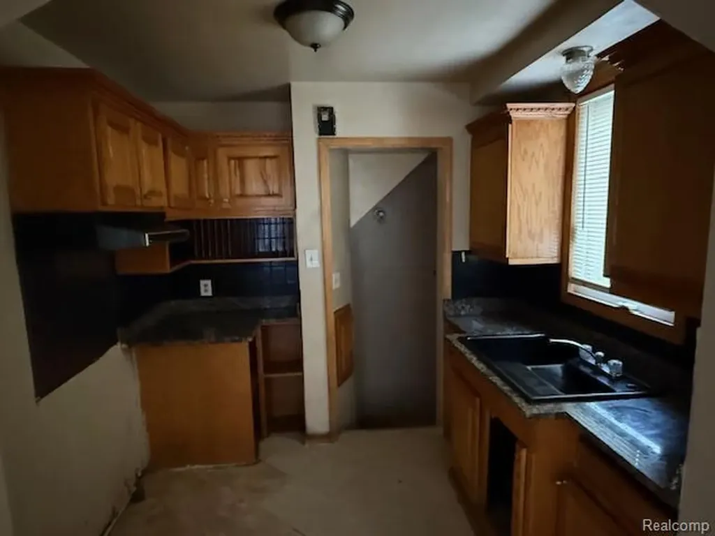 18170 Patton Street Detroit City MI 48219