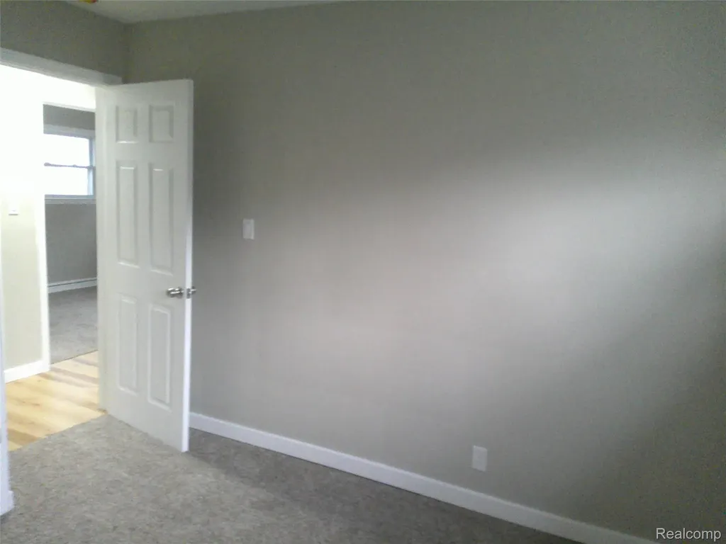 4502 Huckleberry Lane Flint City MI 48507